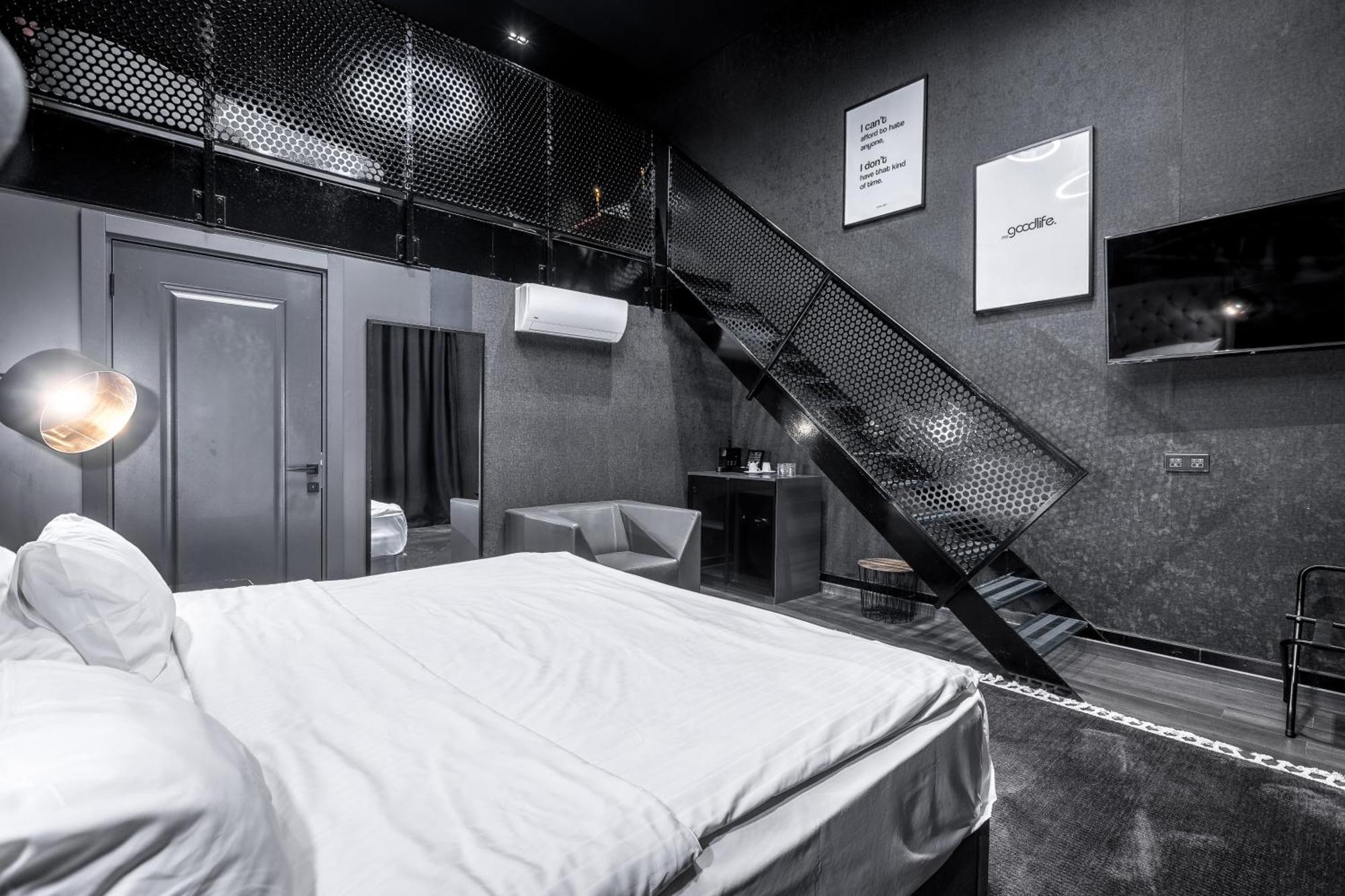 Black Hotels Koeln Kültér fotó