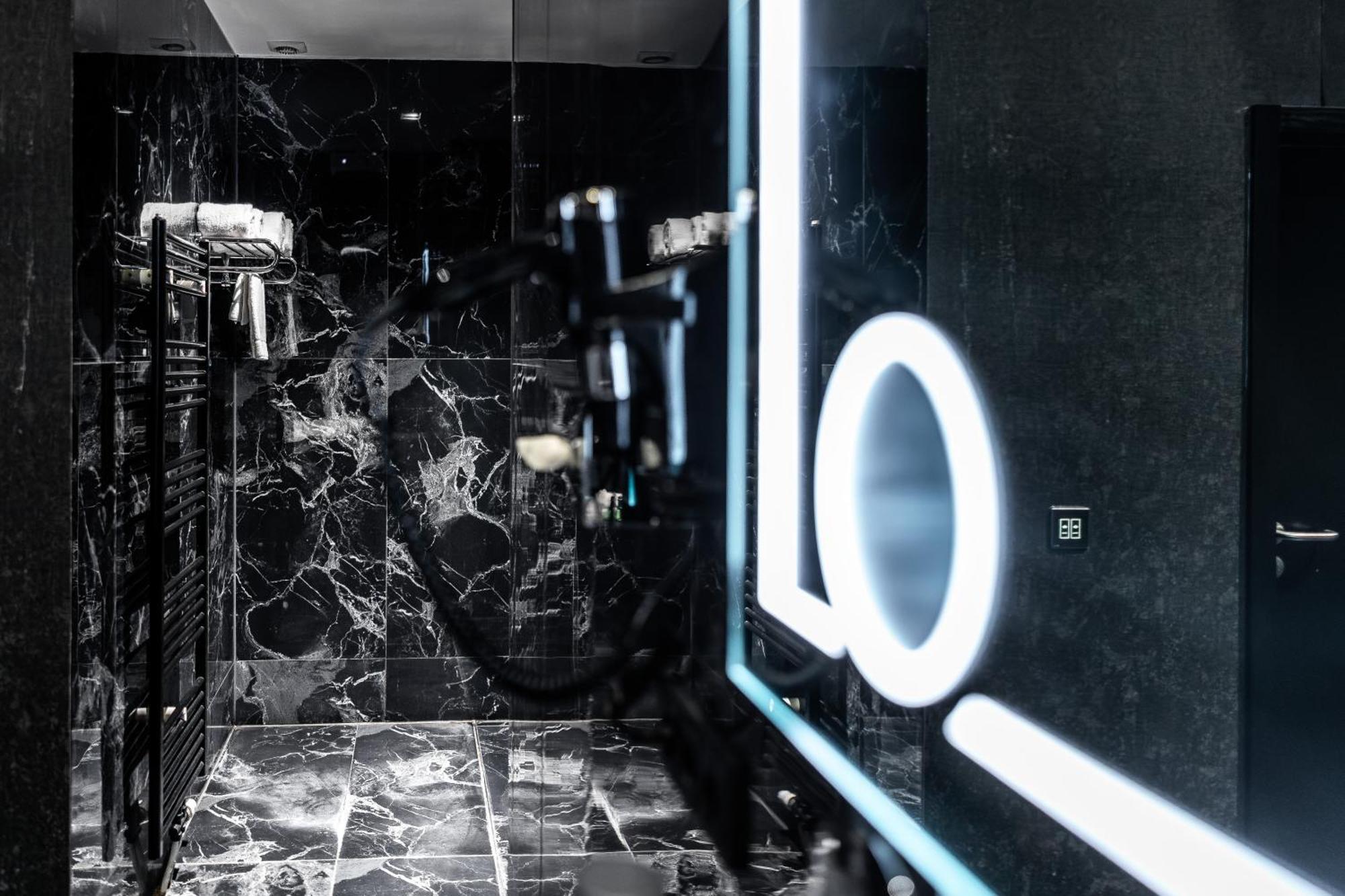 Black Hotels Koeln Kültér fotó